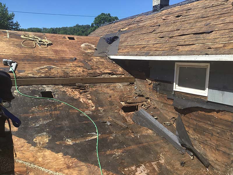 damaged house roof